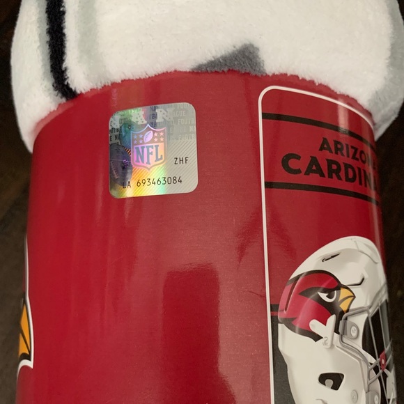 *NEW* NFL ARIZONA CARDINALS THROW BLANKET - Picture 5 of 9